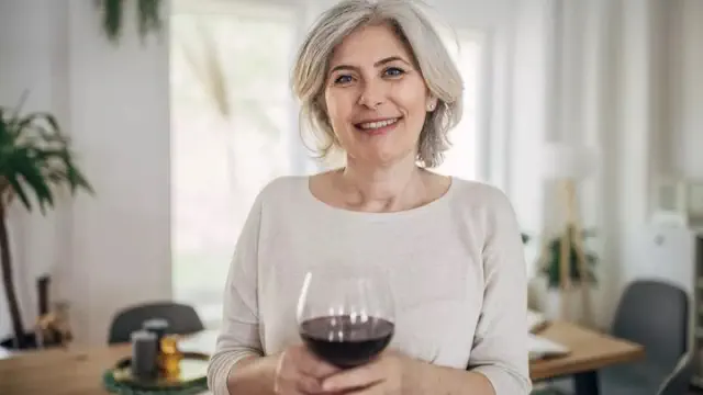 Experts reveal common mistakes in wine consumption that can lead to unpleasant experiences, highlighting that many people have been enjoying wine incorrectly.