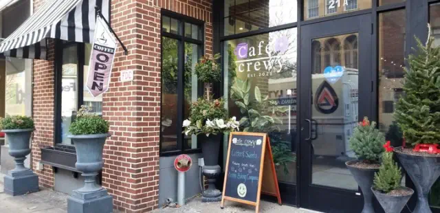 Introducing Cafe Crewy: Your Next Go-To Destination for Exquisite Dining Experiences!