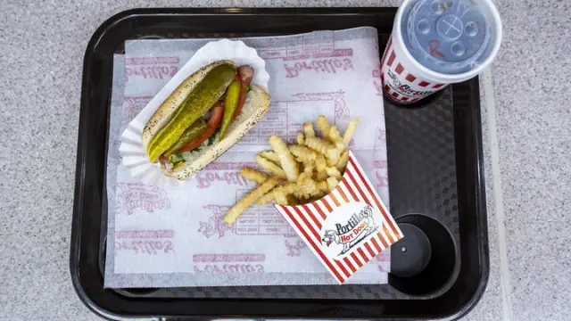 Portillo's is set to launch a new, non-traditional restaurant in the suburbs of Chicago.