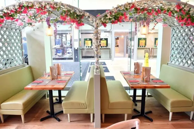 Giggling Squid restaurant in Liverpool has officially received approval.