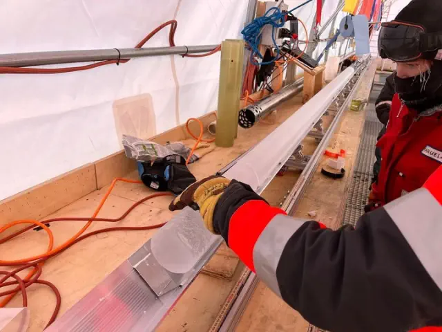 Researchers Discover Ice Estimated to be 1.2 Million Years Old Beneath Antarctica