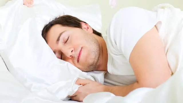 Lack of Sleep Impacts Job Performance, According to Survey Findings