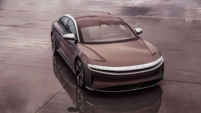 The average range of electric vehicles has increased more than threefold over the past decade.