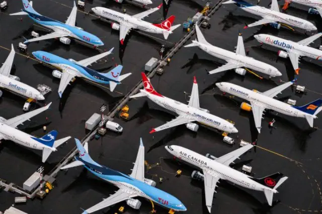 In December, Boeing completed the delivery of 30 aircraft; however, the disparity with Airbus increased in 2024.