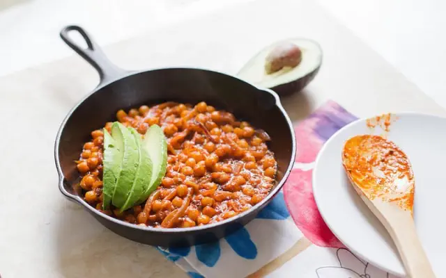 Harissa: 15 Vegetarian Recipes Showcasing This Fiery North African Sauce